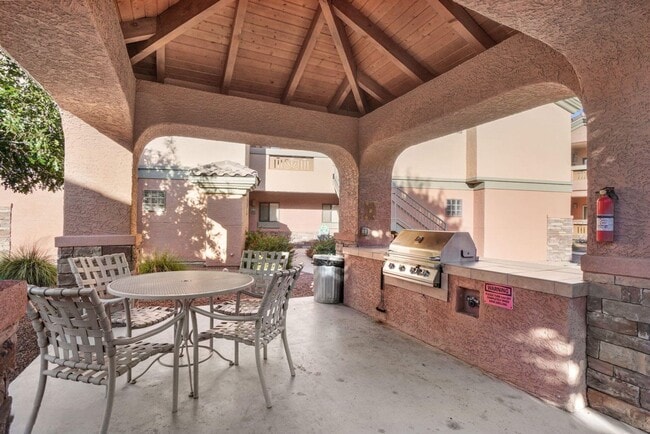 Building Photo - Morningstar Casitas Condo #308