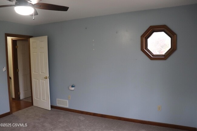 Building Photo - 108 Hawk Ridge Rd