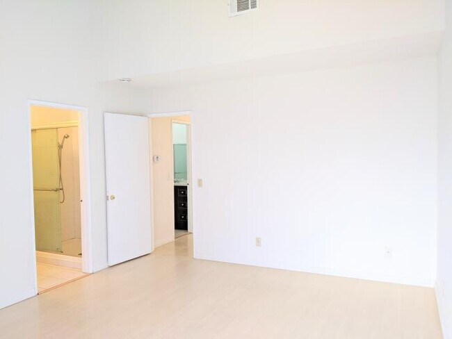 Building Photo - 4 bedroom in Monterey Park CA 91754