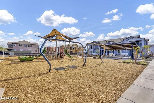 Building Photo - 8259 E Pr Ave