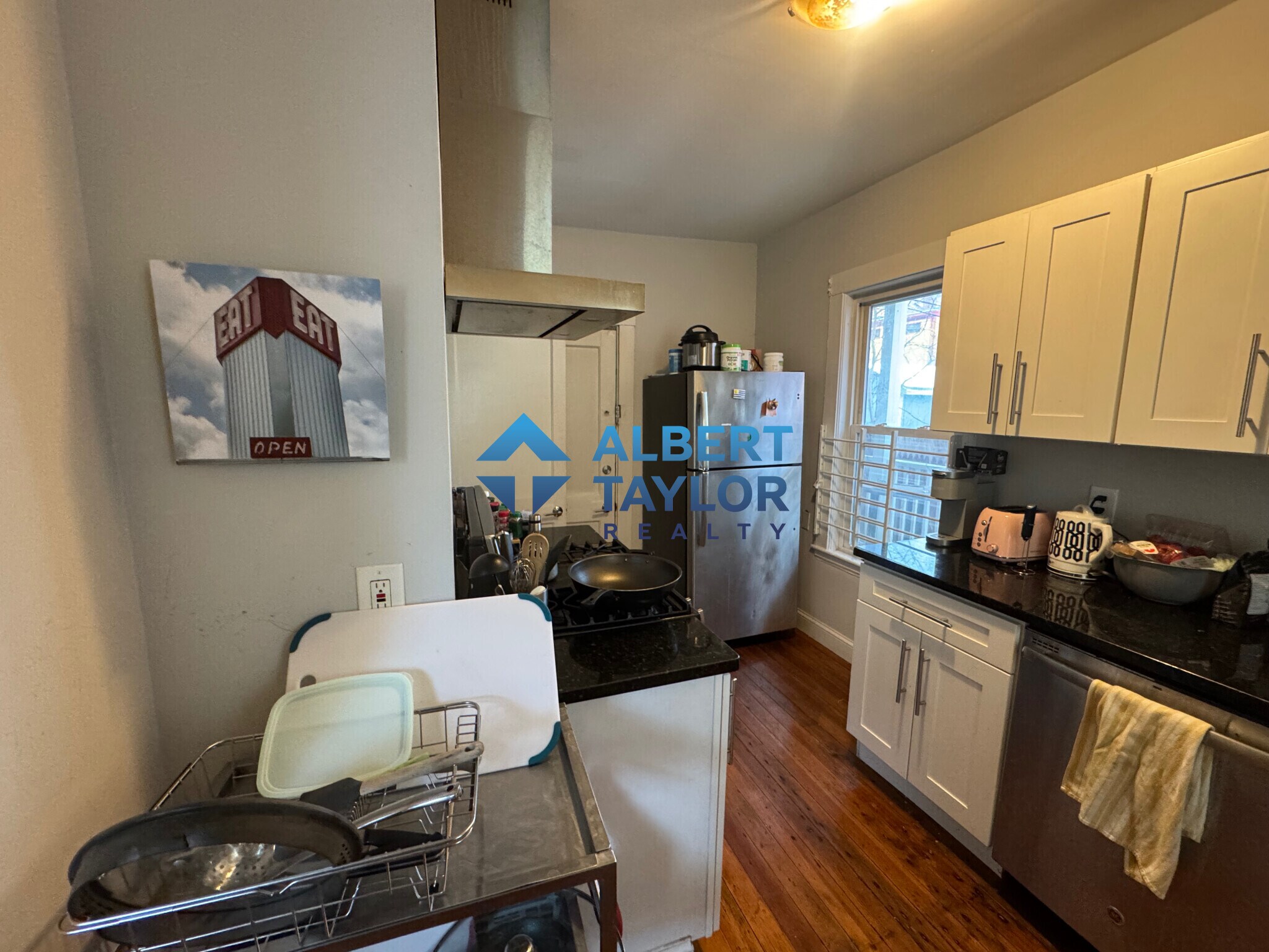 Building Photo - 25 Kelly Rd