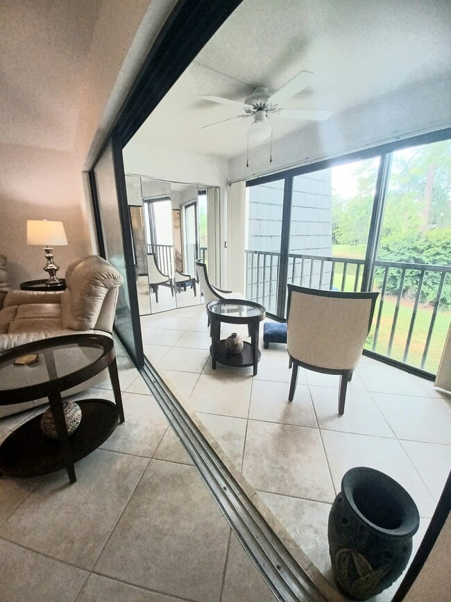 Building Photo - 1537 Oyster Catcher Pt