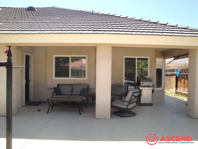 Building Photo - Spacious 4 Bed / 2 Bath Home in HOA Community with Gardening Included