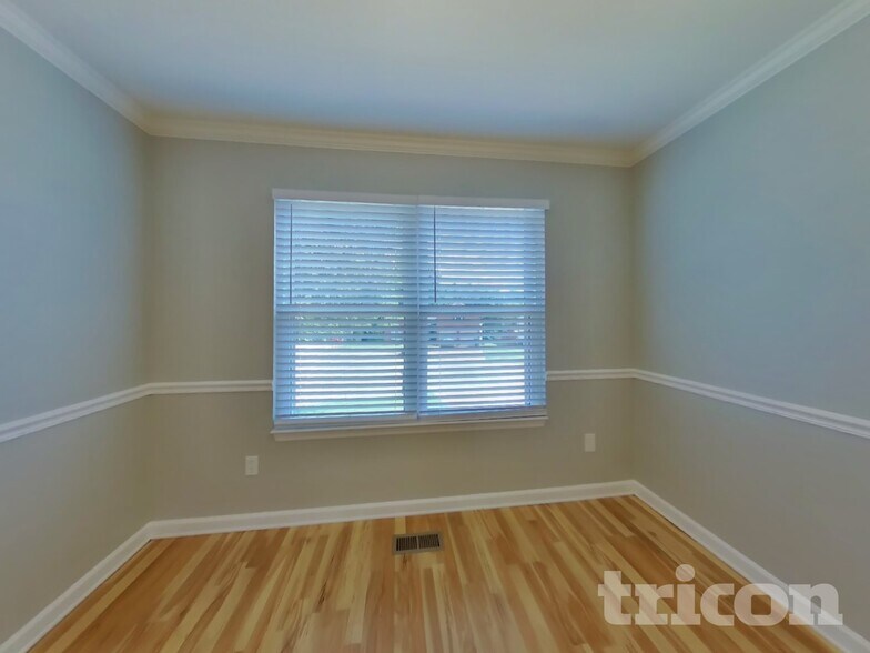 Building Photo - 1603 Covington Ct