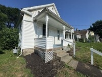 Building Photo - 253 Corwin Ave