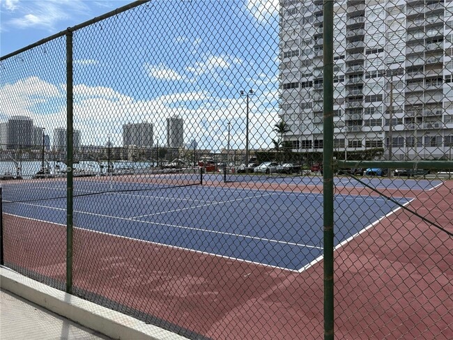 Building Photo - 2750 NE 183rd St