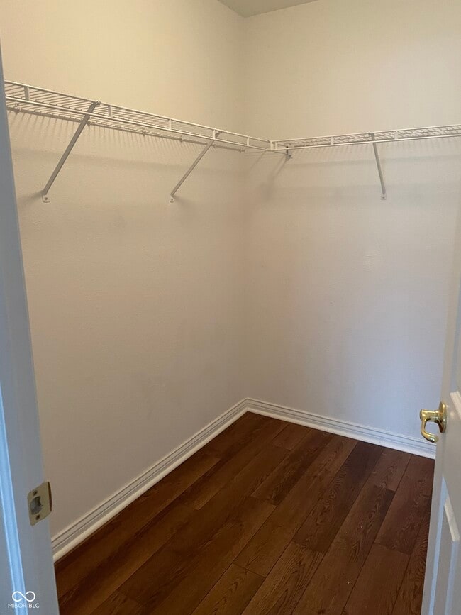 Building Photo - 1195 Count Turf Ct