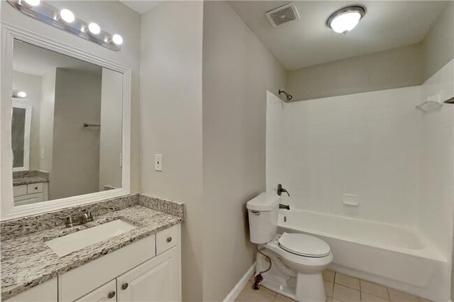 Building Photo - 3930 Summit Gate Dr