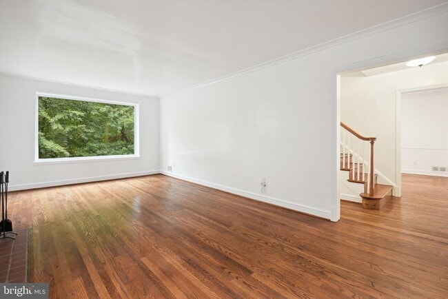 Building Photo - 2926 Kanawha St NW