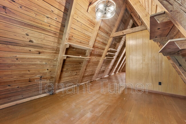 Building Photo - 2700 N 11th St