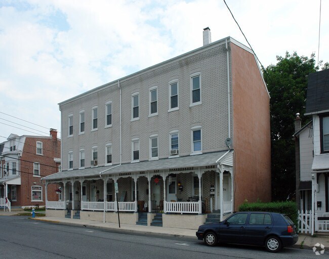 Primary Photo - 23-29 N 3rd St