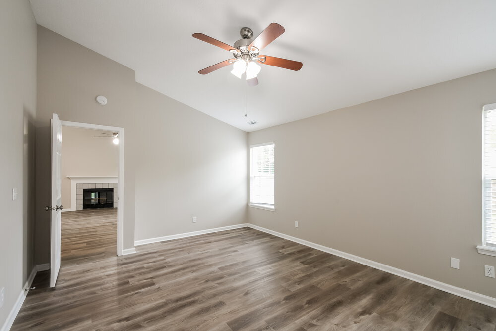 Building Photo - 981 Ariel Way