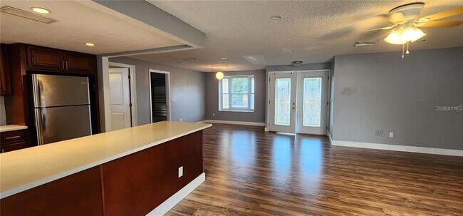 Building Photo - 2408 Kimberly Dr