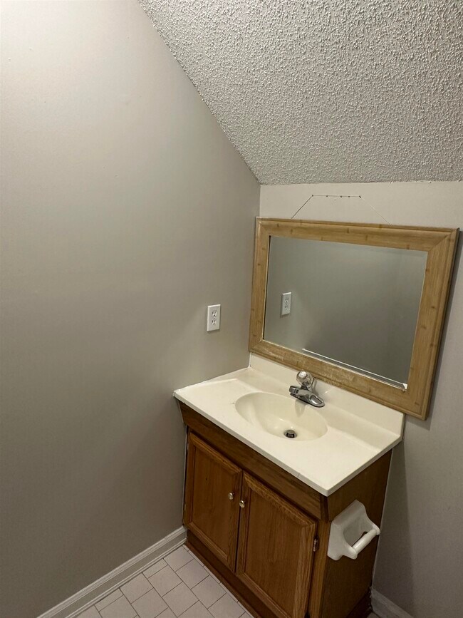 Building Photo - 4439 Green Creek
