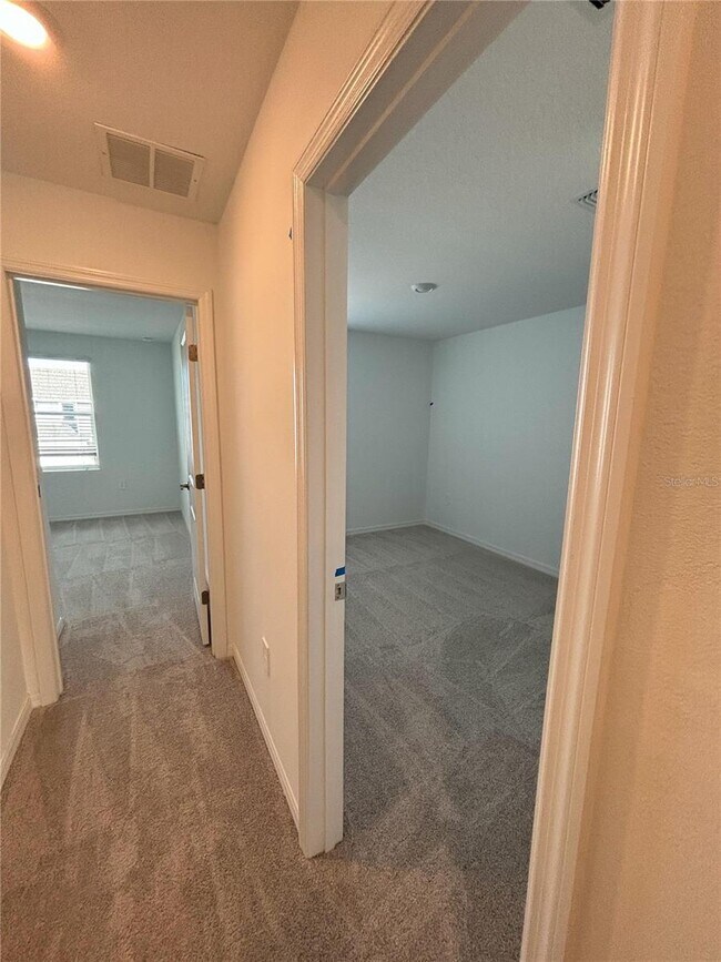 Building Photo - 2236 Portrait St