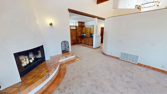 Building Photo - Spanish-Style, Long Term, Unfurnished House