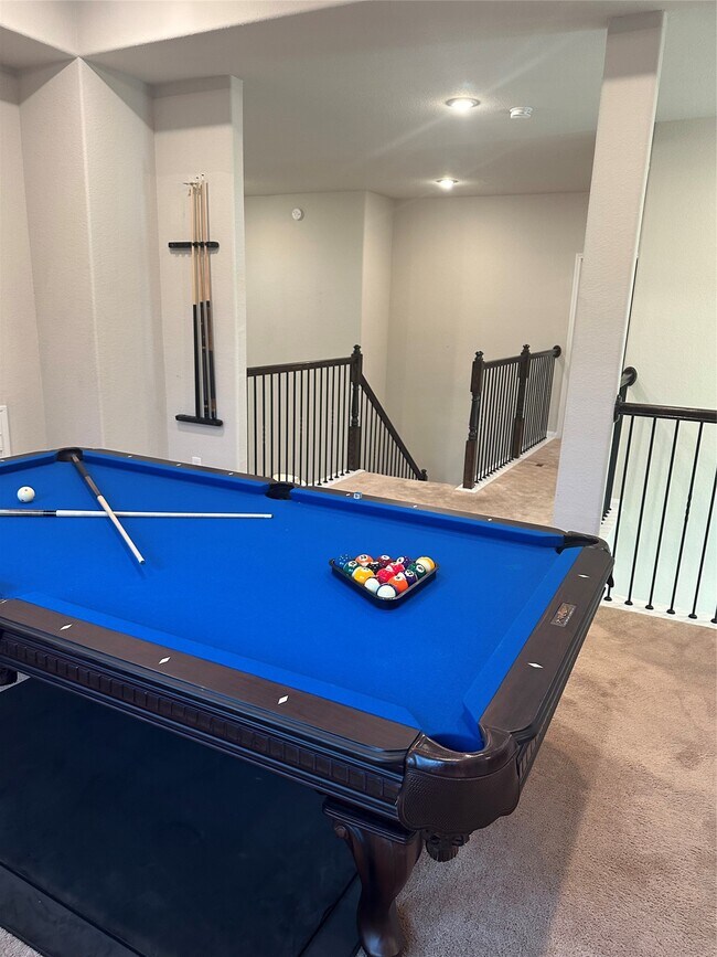 Building Photo - 1617 Darwin Cedar Dr