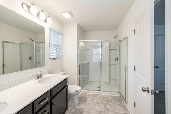 Building Photo - 121 Gaelic Dr