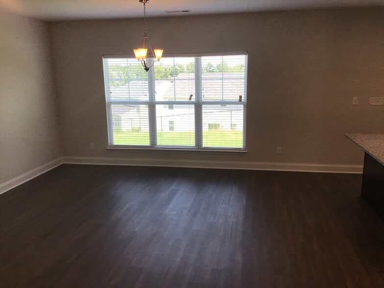 Building Photo - 5057 Mountain Springs Rd