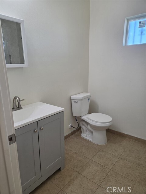 Building Photo - 13745 Vellanto Way