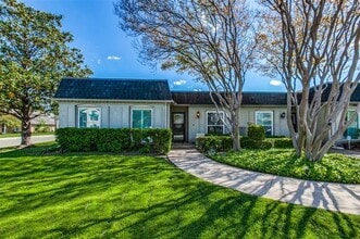 Building Photo - 7760 Dentcrest Dr