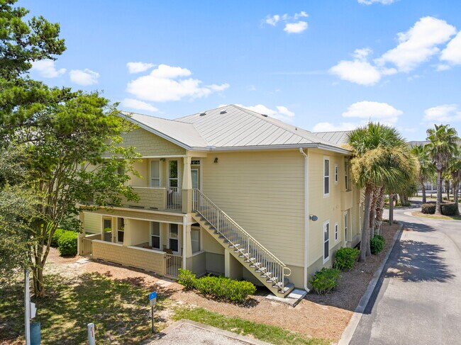 Building Photo - 11 S Wildflower Dr