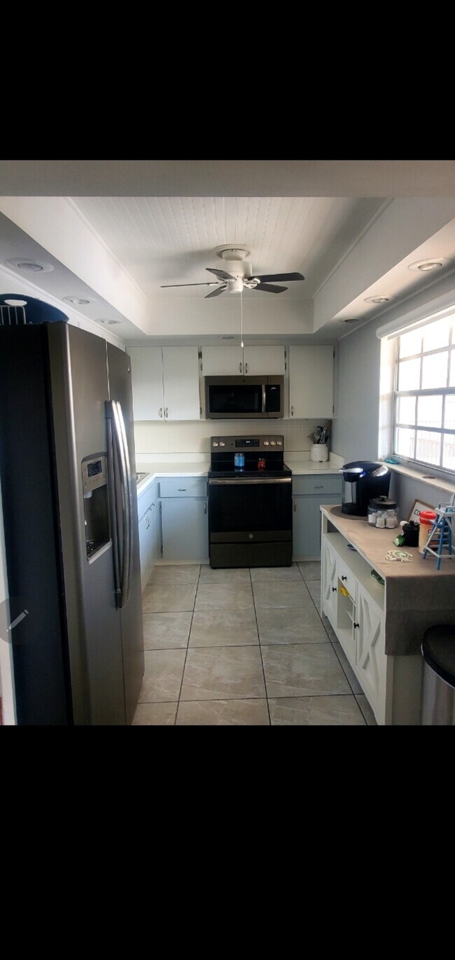 10280 Imperial Point Dr W 10280 Imperial Point Dr W Largo FL 33774 Apartment Finder