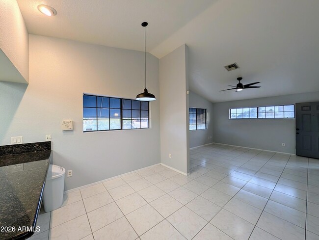 Building Photo - 1222 W Baseline Rd