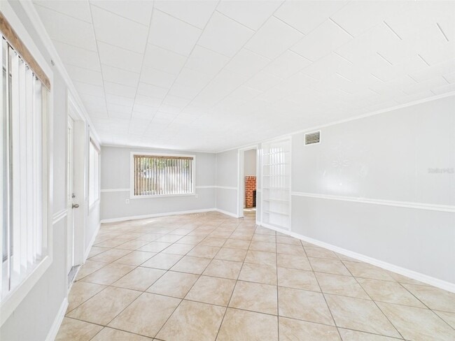 Building Photo - 348 Gordon Ave