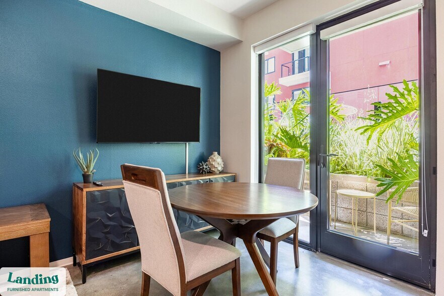 Building Photo - 372 Fourth Ave