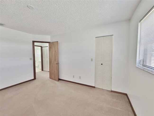 Building Photo - 203 N 59th Ave