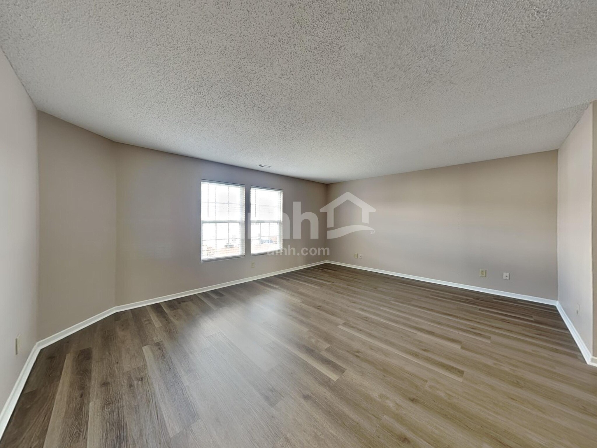 Building Photo - 2954 Hearthside Dr