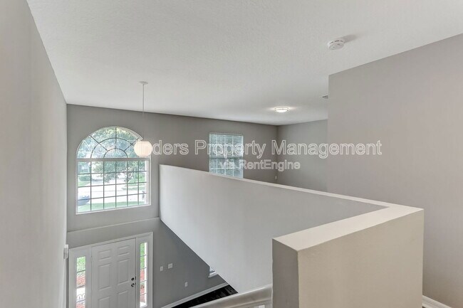 Building Photo - 172 King Arthur Ct
