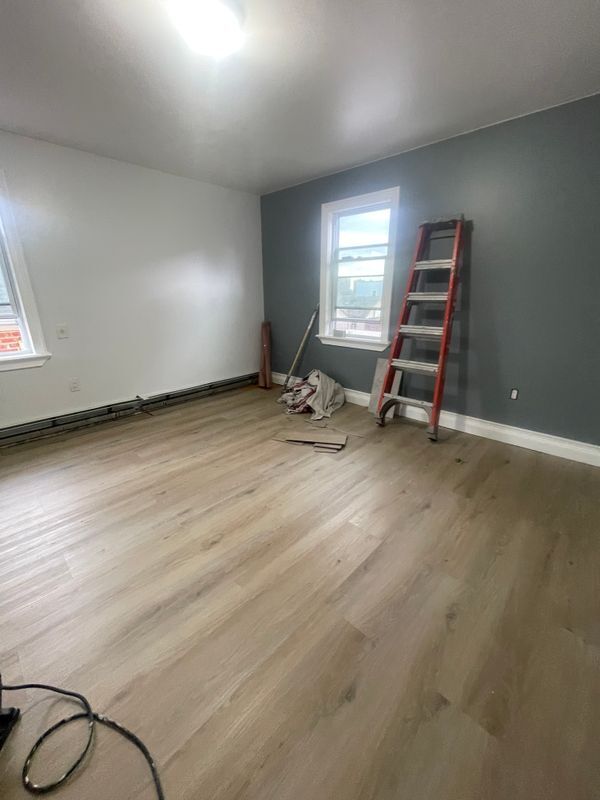 Building Photo - 1754 Hammersley Ave