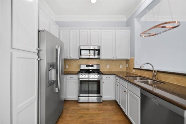 Building Photo - 5954 Kansas St