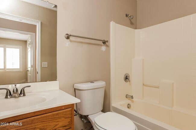 Building Photo - 14817 N 129th Dr