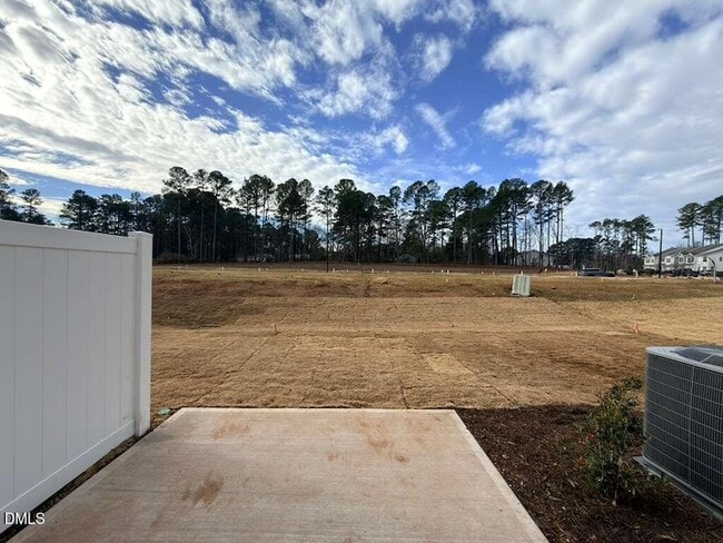 Building Photo - 1930 Hinesley Dr