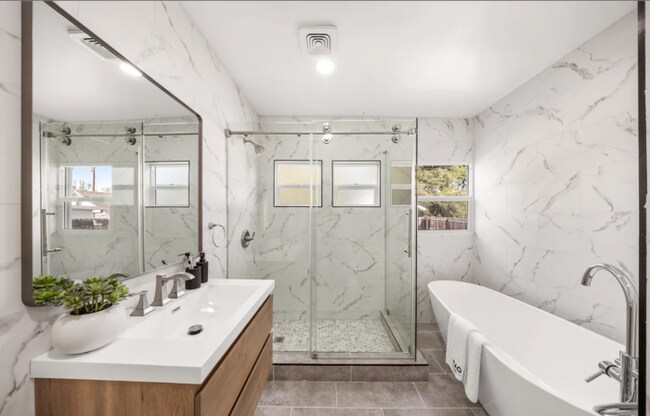Building Photo - Fully Renovated Pasadena Bungalow — Brand New Interior, Huge Private Yard, 2-Car Garage