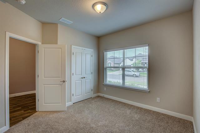 Building Photo - 2316 Tattler Trl