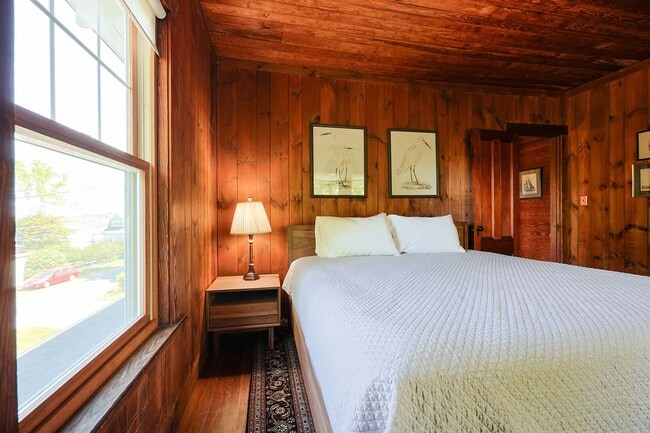 Building Photo - Winter Rental with Views of the Annisquam ...