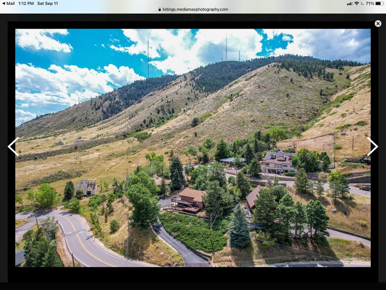 Building Photo - 2131 Bonvue Dr