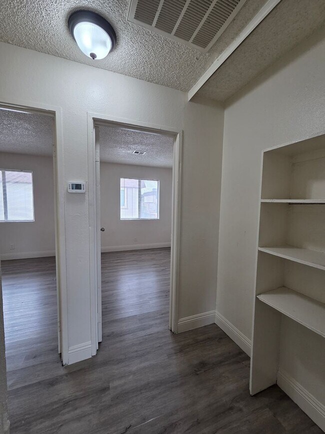 Building Photo - 156 Judy Ln
