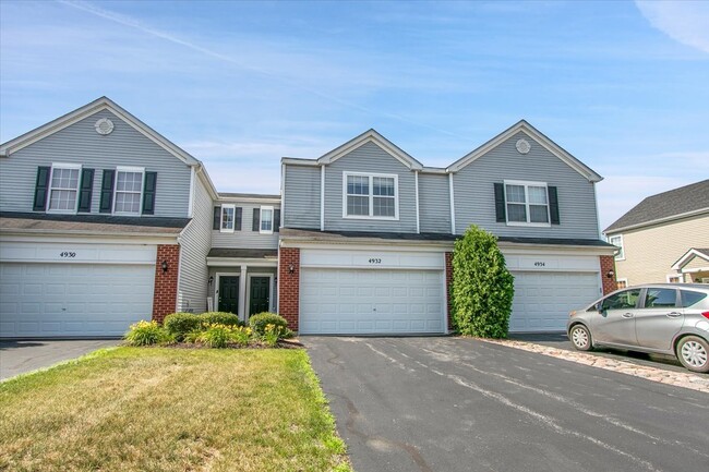 Building Photo - 4932 Montauk Dr