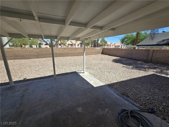 Building Photo - 7550 Silver Leaf Way