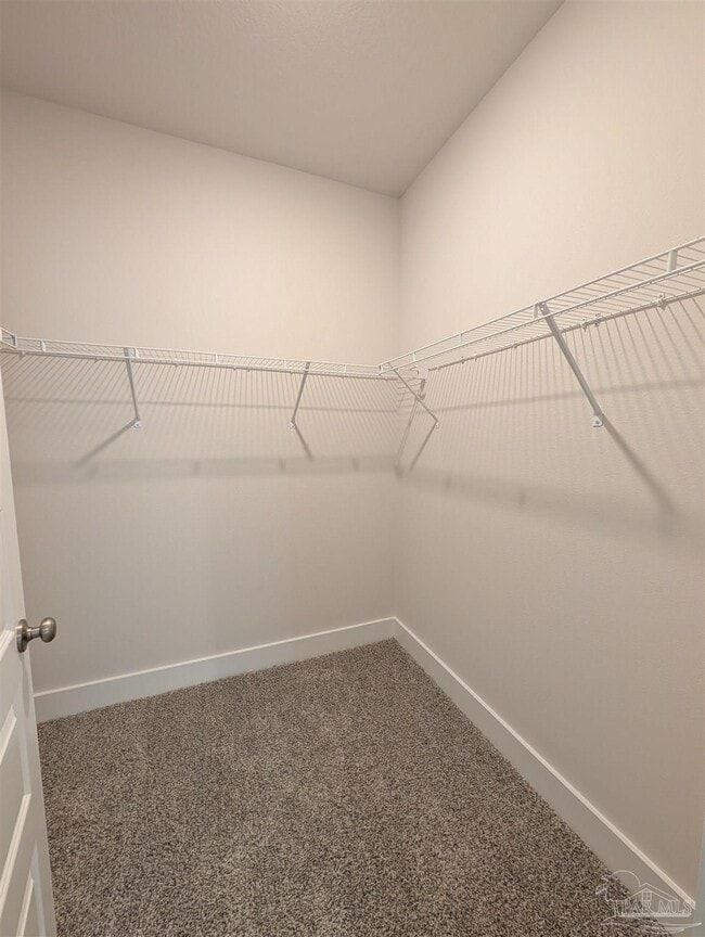 Building Photo - 9907 Starling Dr