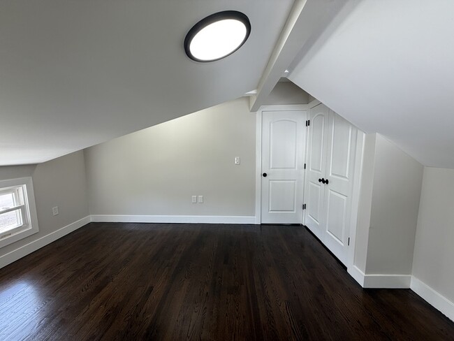Building Photo - 1471 Frances Ln
