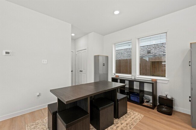 Building Photo - 31931 Abington Vlg Wy