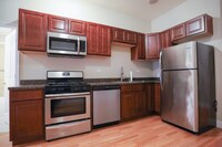 Building Photo - 1580 N Clybourn Ave