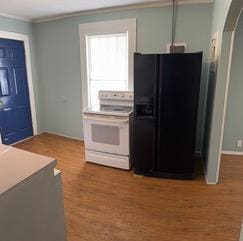 Building Photo - 3514 Spencer St