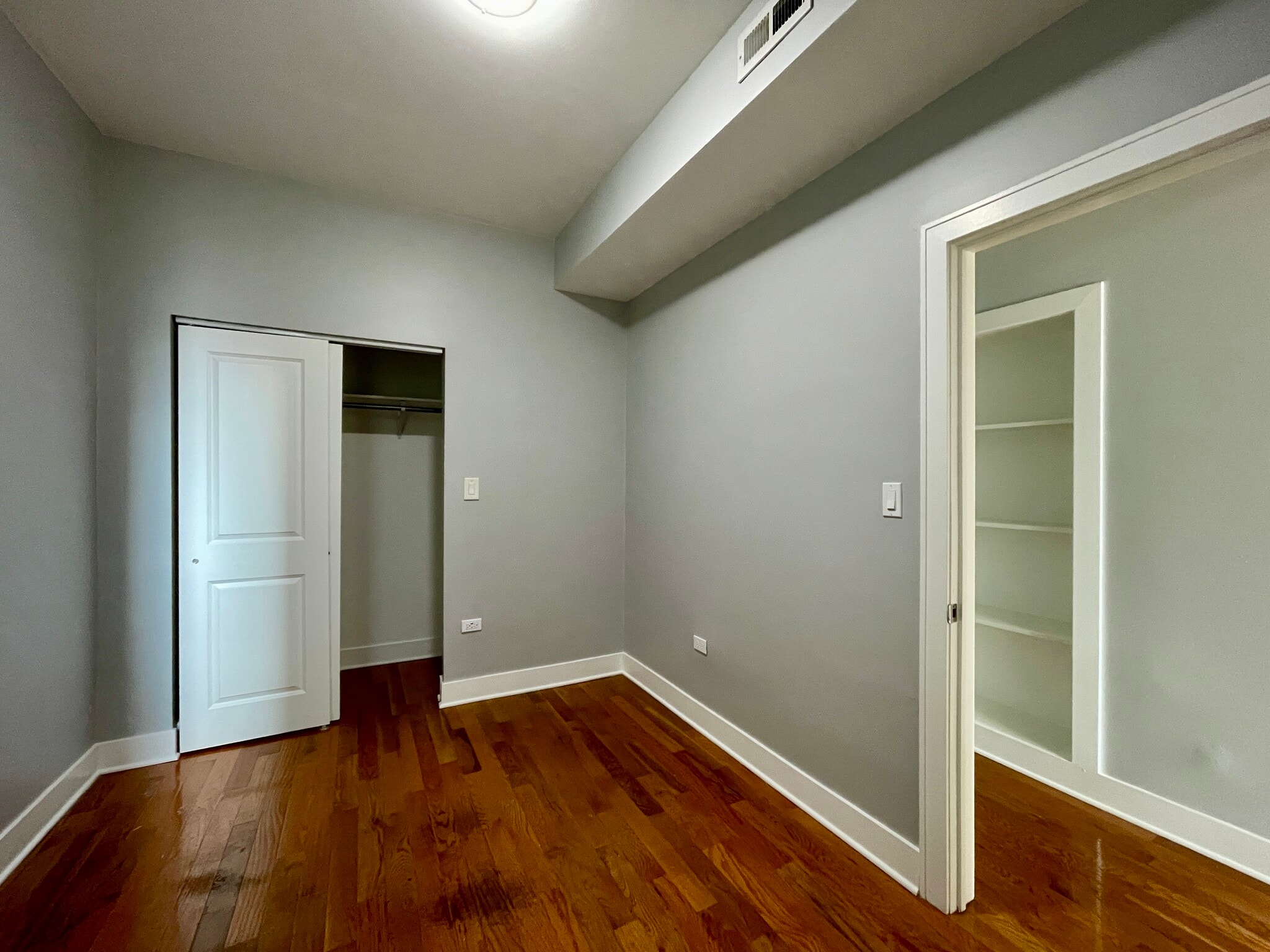 Building Photo - 4736 W Armitage Ave